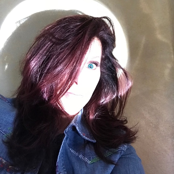 Meet your Posher, Joanna - Picture 7 of 14